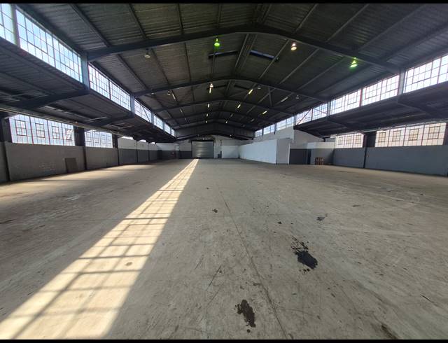 3,000M² WAREHOUSE TO LET IN CITY & SUBURBAN